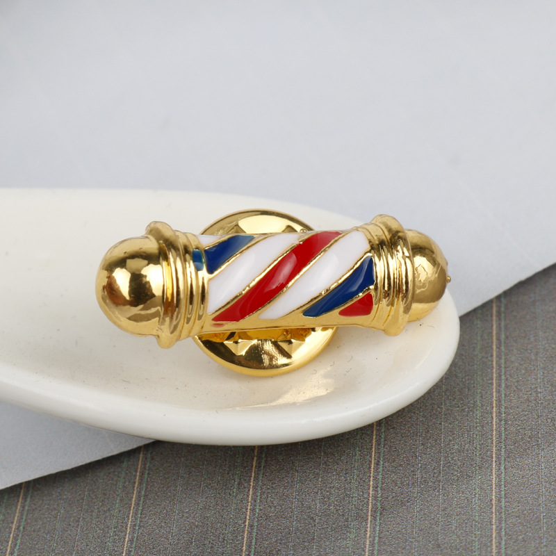 Broche Badge classique pour sa - Hair Care Kit avis et prix